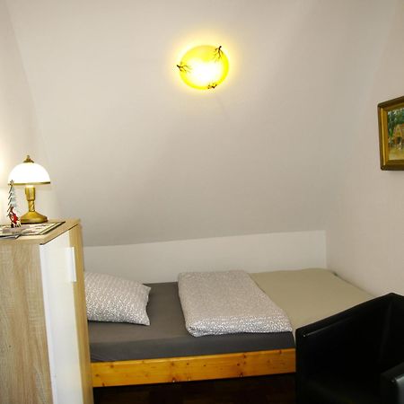 Chata Maniowy Wyspa Ciszy - Agroturystyka, Nieopodal Czorsztyna, Maniowy I Kluszkowce Nad Zalewem Czorsztynskim Екстер'єр фото